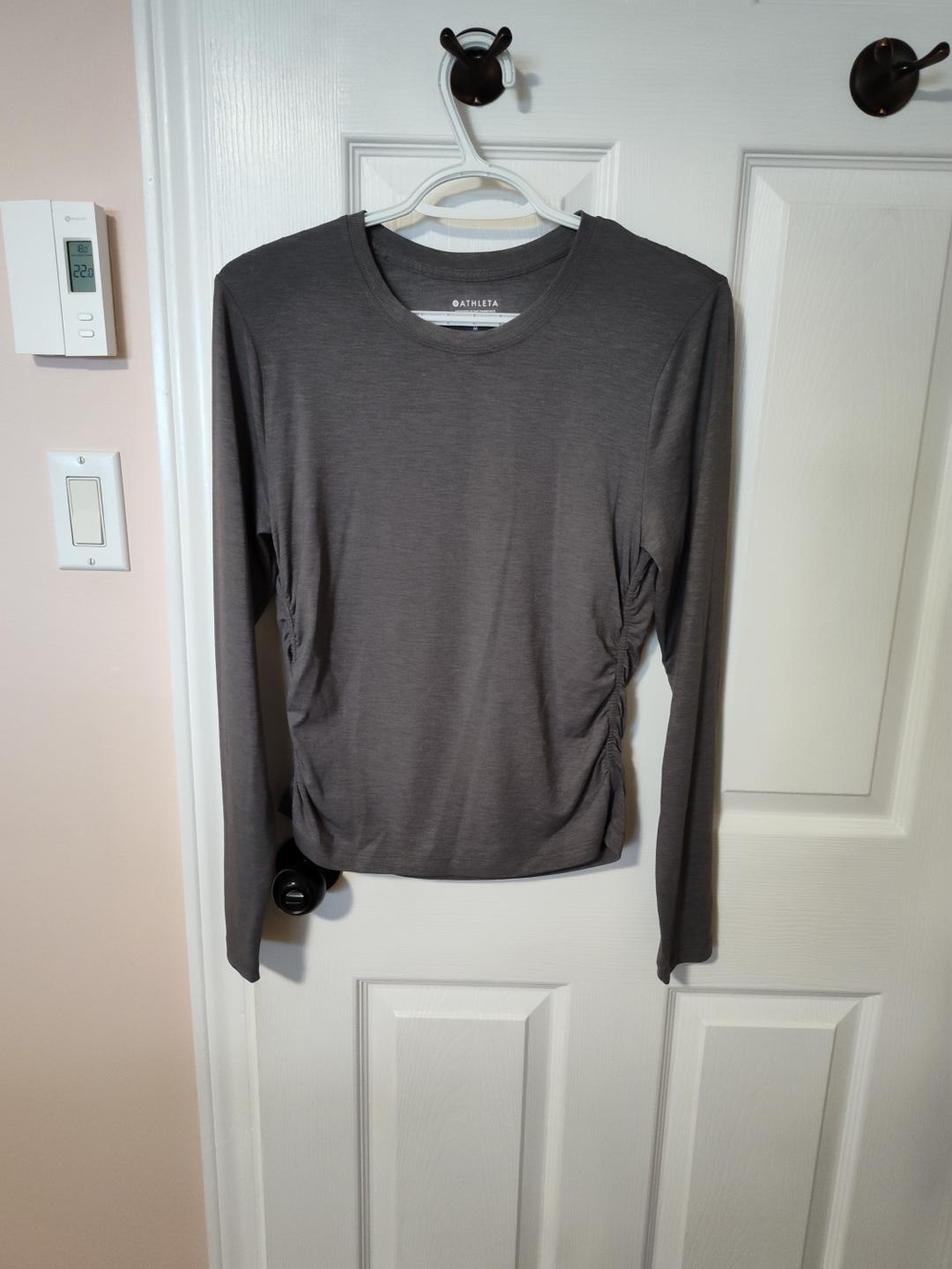 Athleta Gray Ruched Long Sleeve Top Size Medium NWOT